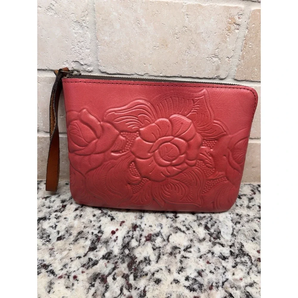 Patricia Nash Cassini Embossed Tooled BERRY Red Leather Women's Wristlet NWT $89